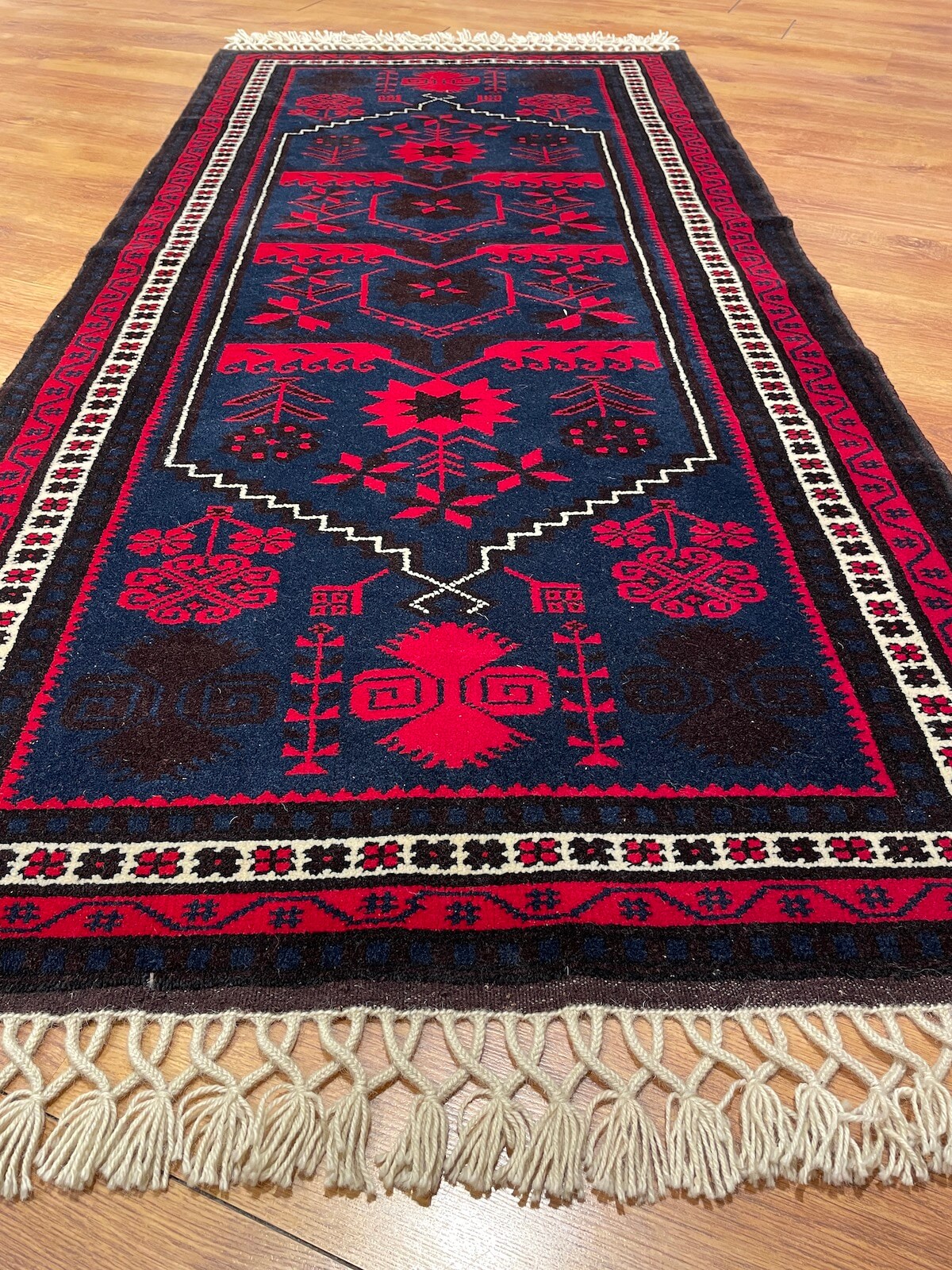 Yağcıbedir El Dokuma Halı