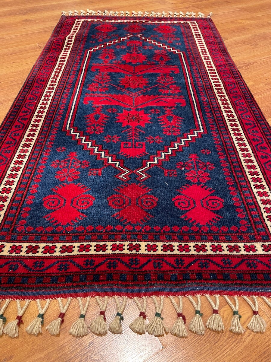 Yağcıbedir El Dokuma Halı