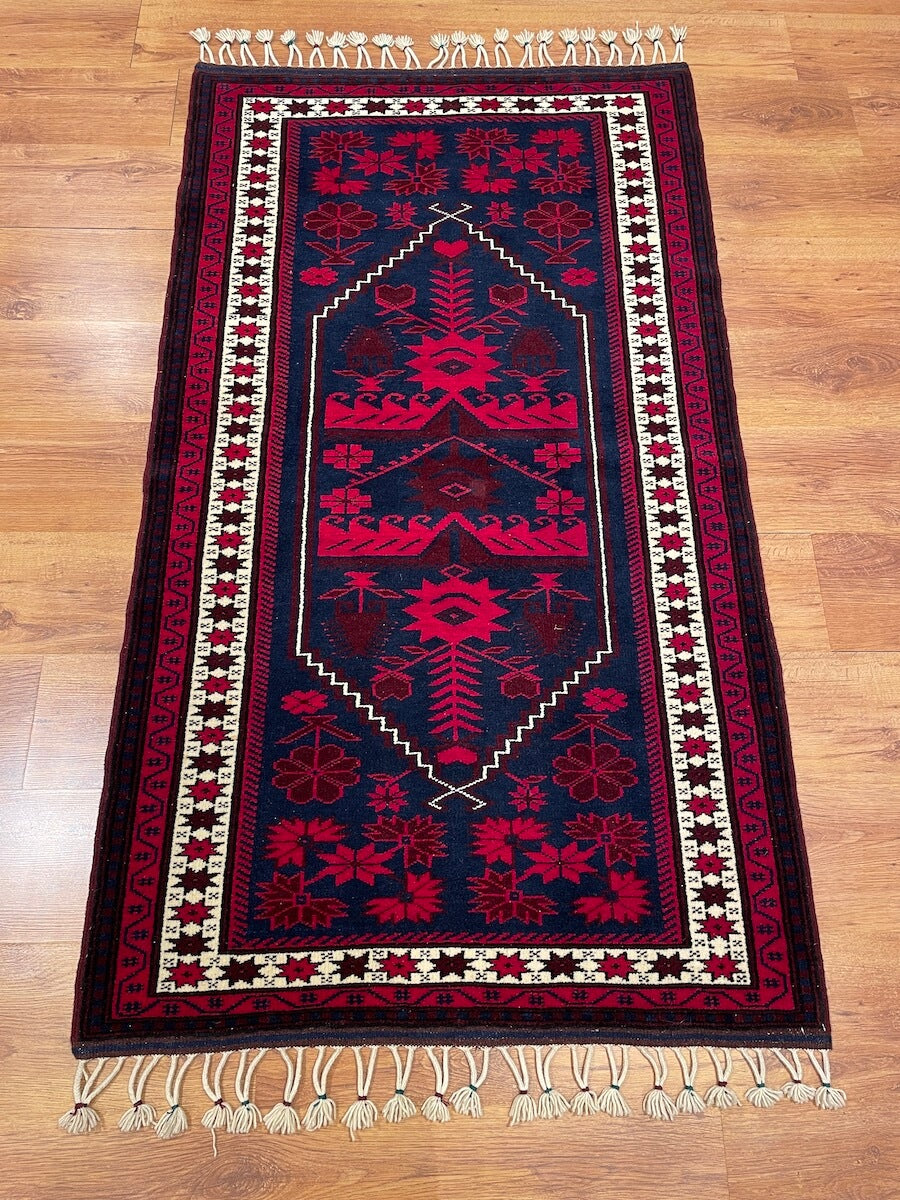 Yağcıbedir El Dokuma Halı