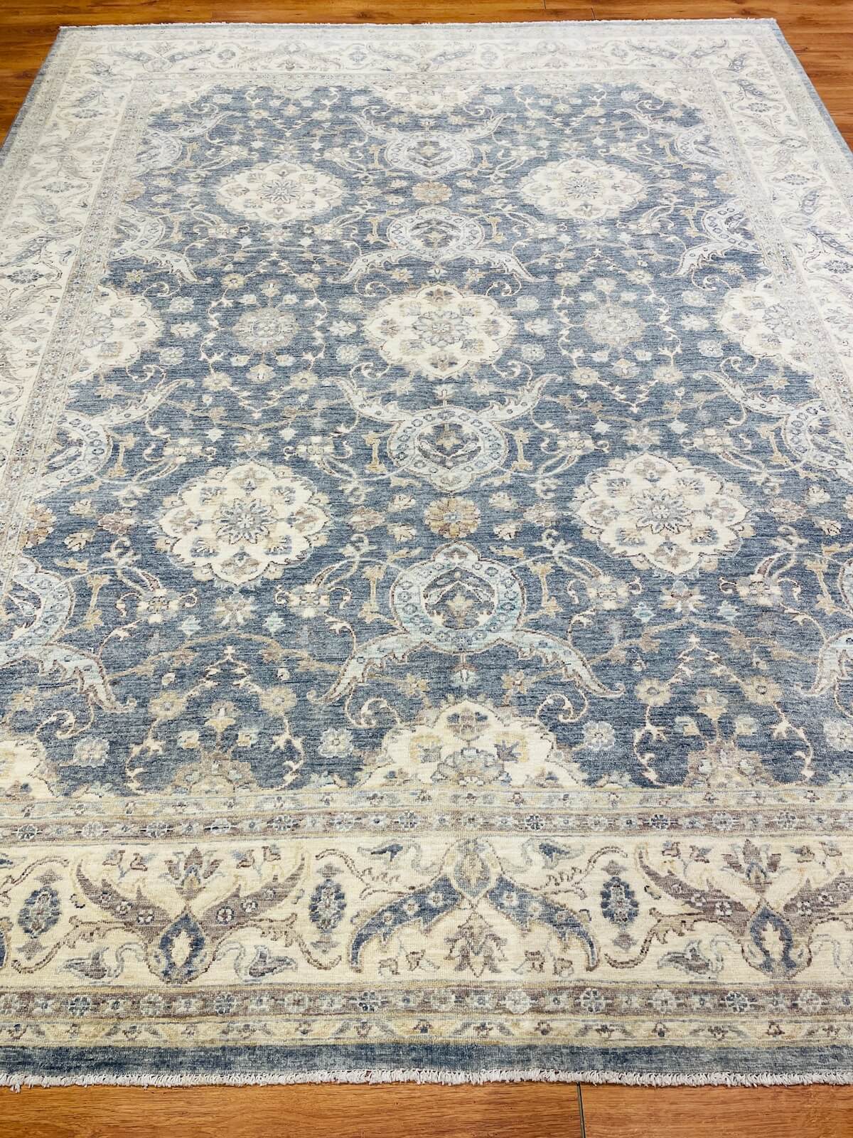 Ziegler Uşak El Dokuma Halı